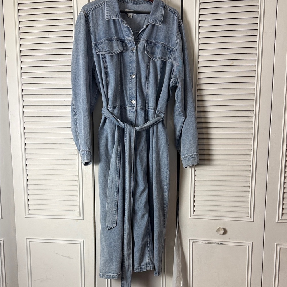 Ava & Viv Light Blue Denim Top